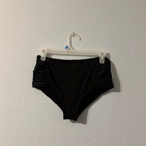 Nwt crochet swimsuit bottoms
